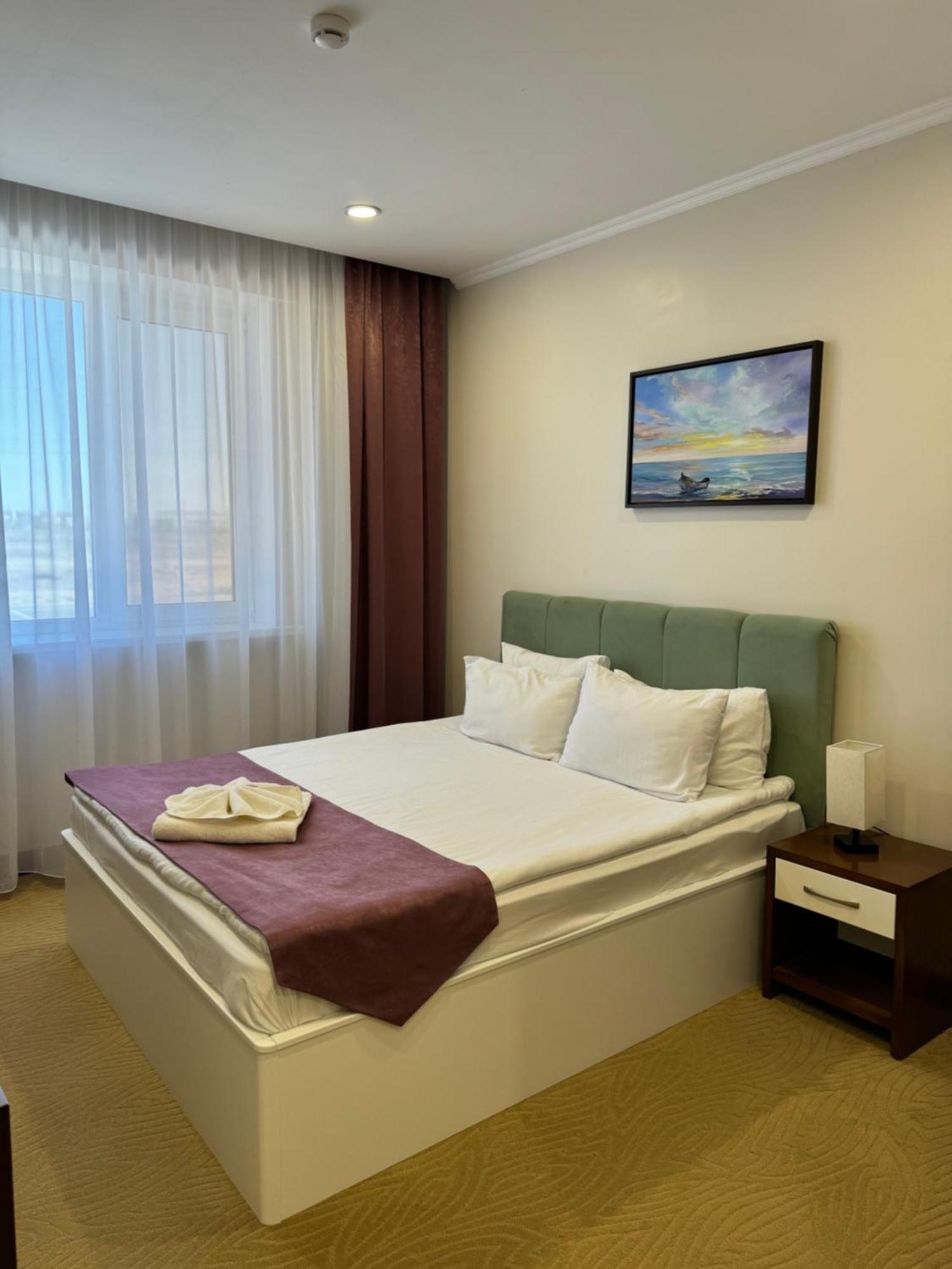 Sulo Atyrau Hotel Extérieur photo