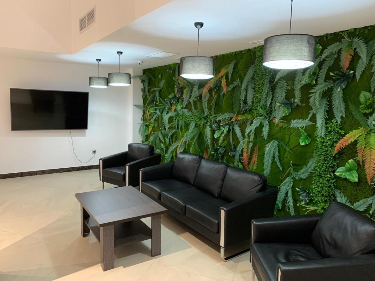 Sulo Atyrau Hotel Extérieur photo